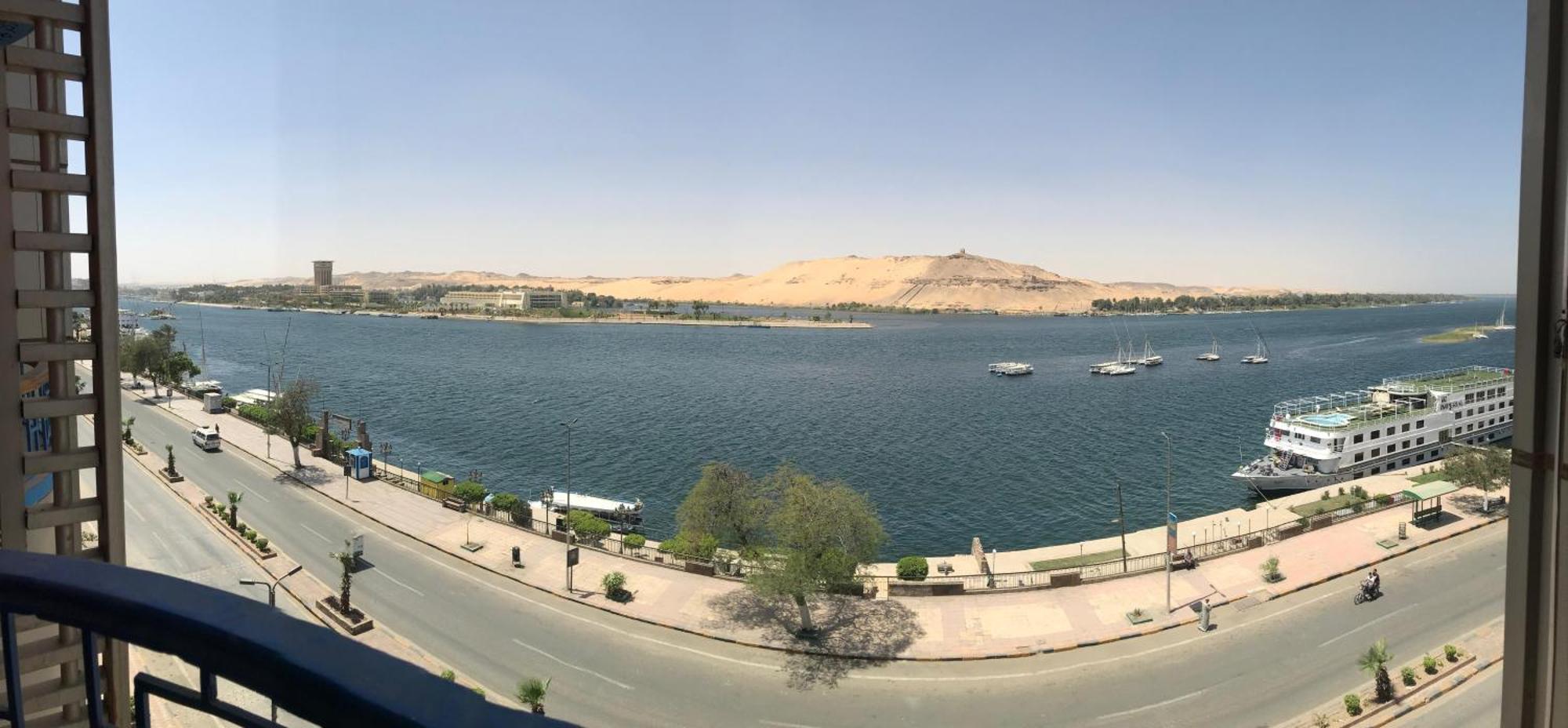 Aswan View 3 Bedrooms Exterior foto